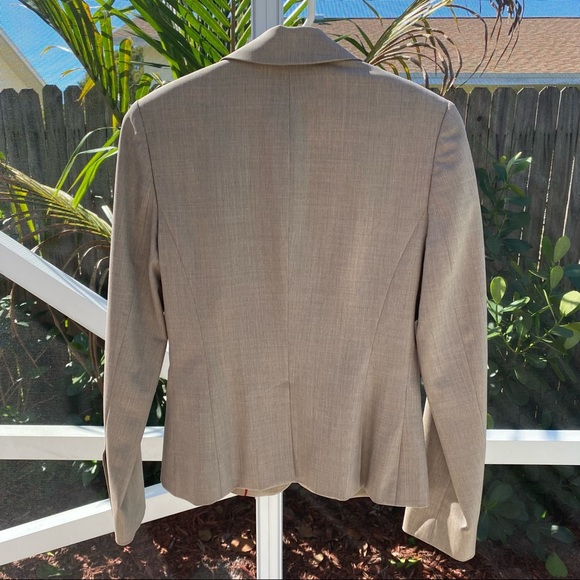 Tan Blazer Women's Size 2 Classiques Entier - Picture 2 of 3